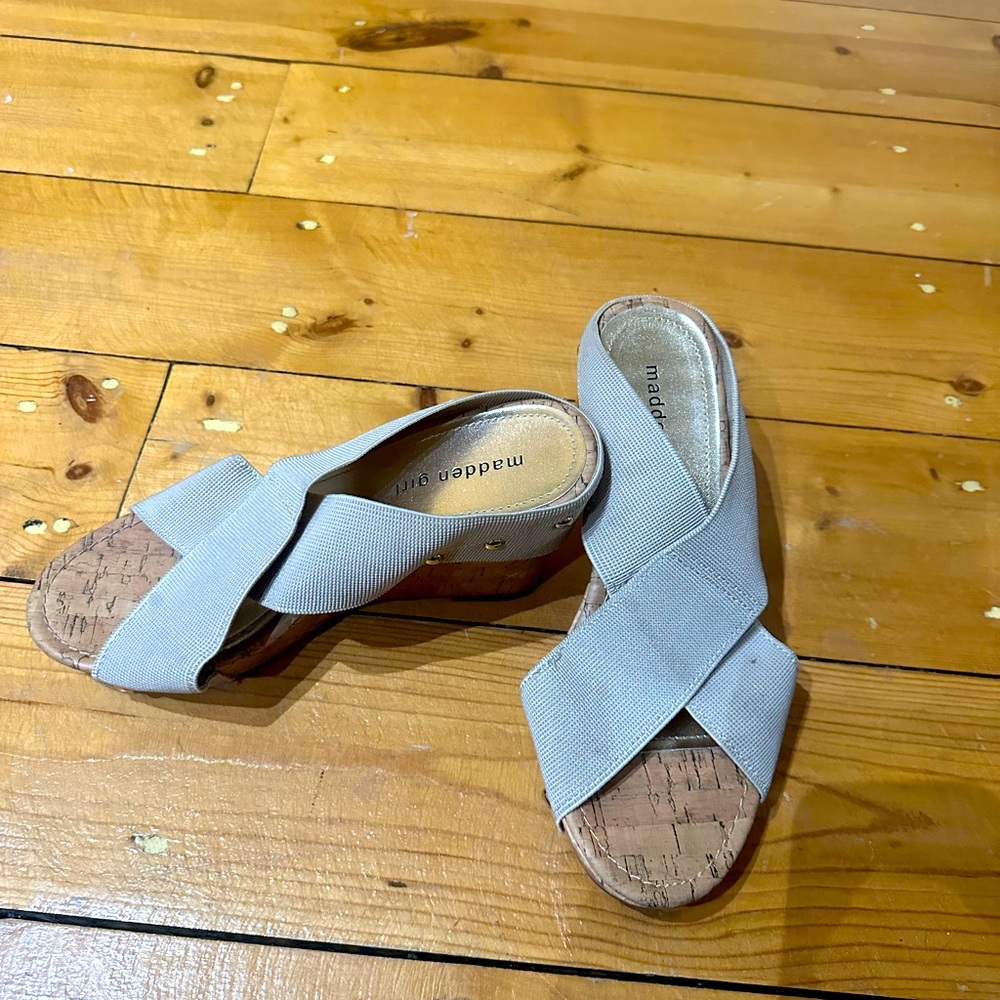 Madden Girl Wedges